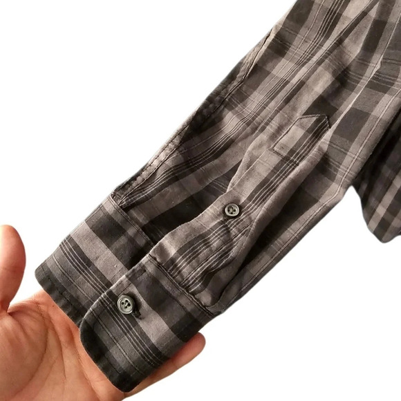 Beverly Hills Polo Club Black and Gray Plaid Button Front Shirt - Picture 4 of 8